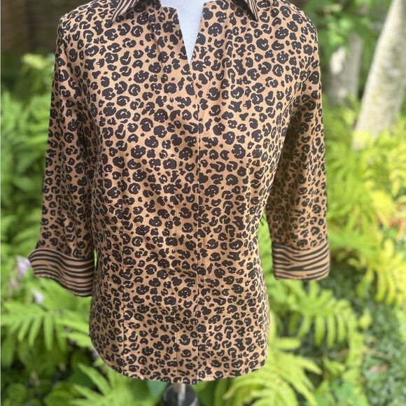Investments Black and Brown Leopard  3/4 Sleeve Notched Collar Button Down Shirt - Picture 3 of 6